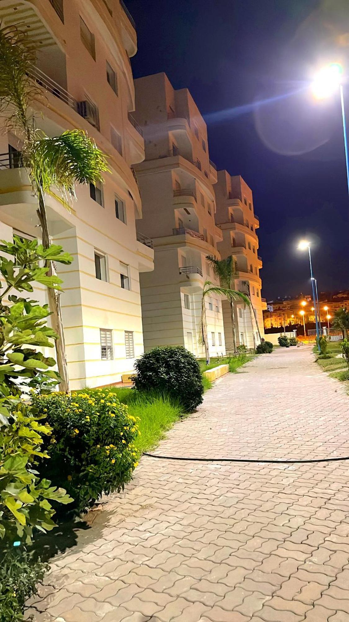 Elegant Appartement Avec Un Acces Piscine Jardin Parking Sous-Sol Et Wifi Haut Debit Fibre Optique Tanger Zewnętrze zdjęcie